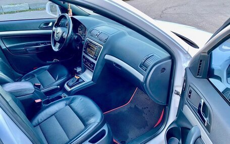 Skoda Octavia, 2012 год, 900 000 рублей, 9 фотография