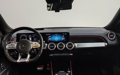 Mercedes-Benz GLB AMG, 2022 год, 4 950 000 рублей, 9 фотография