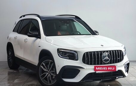 Mercedes-Benz GLB AMG, 2022 год, 4 950 000 рублей, 3 фотография