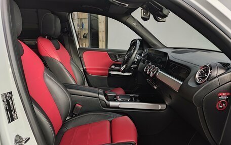 Mercedes-Benz GLB AMG, 2022 год, 4 950 000 рублей, 16 фотография