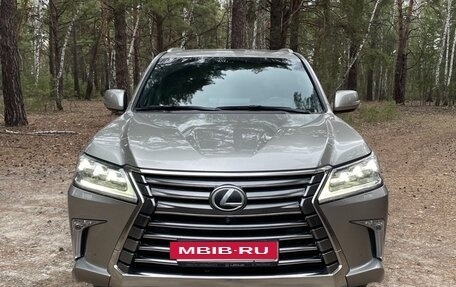 Lexus LX III, 2016 год, 6 500 000 рублей, 2 фотография