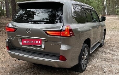 Lexus LX III, 2016 год, 6 500 000 рублей, 4 фотография