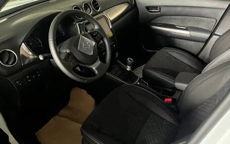 Suzuki Vitara II рестайлинг, 2025 год, 3 850 000 рублей, 8 фотография