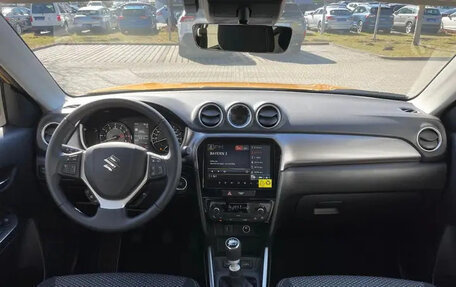 Suzuki Vitara II рестайлинг, 2025 год, 3 600 000 рублей, 18 фотография