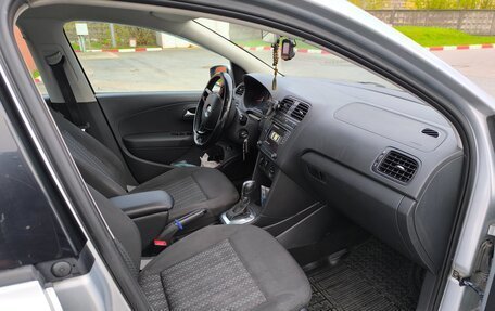 Volkswagen Polo VI (EU Market), 2016 год, 1 050 000 рублей, 10 фотография