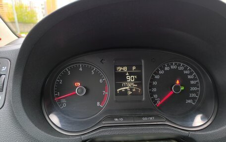 Volkswagen Polo VI (EU Market), 2016 год, 1 050 000 рублей, 17 фотография