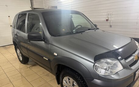 Chevrolet Niva I рестайлинг, 2016 год, 640 000 рублей, 16 фотография