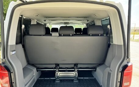 Volkswagen Caravelle T6 рестайлинг, 2020 год, 4 800 000 рублей, 12 фотография