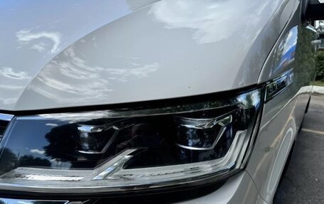 Volkswagen Caravelle T6 рестайлинг, 2020 год, 4 800 000 рублей, 14 фотография