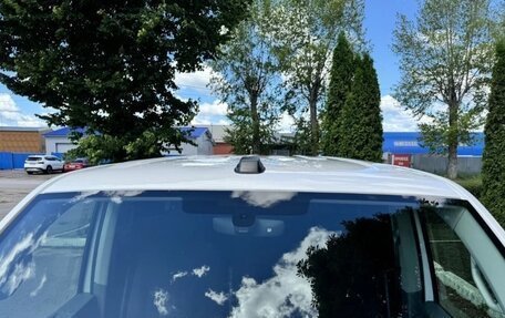 Volkswagen Caravelle T6 рестайлинг, 2020 год, 4 800 000 рублей, 15 фотография