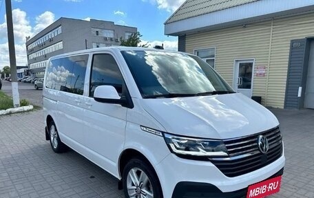Volkswagen Caravelle T6 рестайлинг, 2020 год, 4 800 000 рублей, 18 фотография