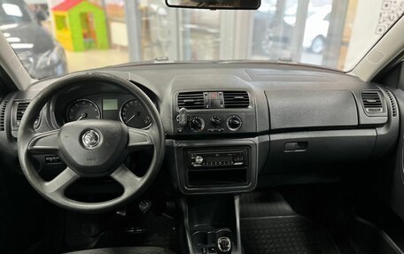 Skoda Fabia II, 2013 год, 589 000 рублей, 10 фотография