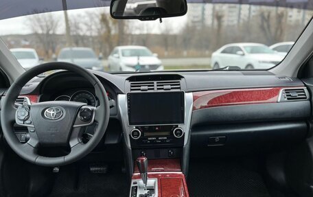 Toyota Camry, 2014 год, 1 594 000 рублей, 11 фотография