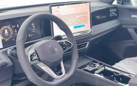 Volkswagen Tiguan, 2025 год, 4 850 000 рублей, 14 фотография