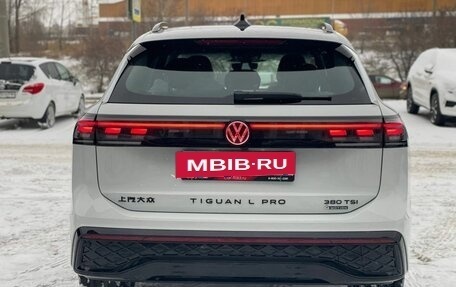 Volkswagen Tiguan, 2025 год, 4 850 000 рублей, 6 фотография