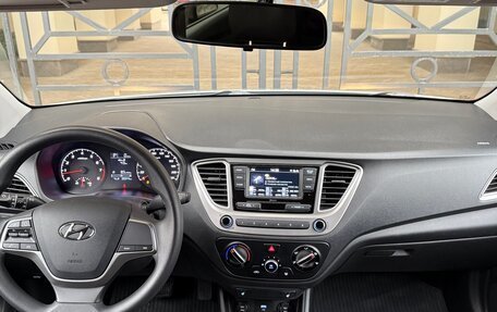 Hyundai Solaris II рестайлинг, 2022 год, 1 650 000 рублей, 11 фотография