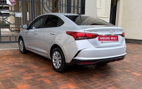 Hyundai Solaris II рестайлинг, 2022 год, 1 650 000 рублей, 9 фотография