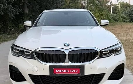 BMW 3 серия, 2022 год, 2 800 000 рублей, 2 фотография