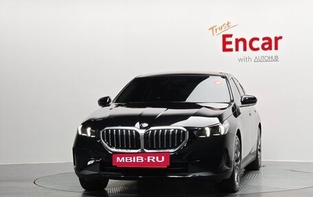 BMW 5 серия, 2024 год, 5 486 000 рублей, 3 фотография