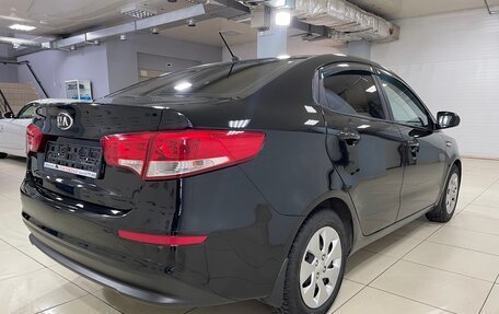 KIA Rio III рестайлинг, 2015 год, 990 000 рублей, 6 фотография