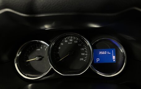 Renault Duster I рестайлинг, 2017 год, 1 700 000 рублей, 11 фотография