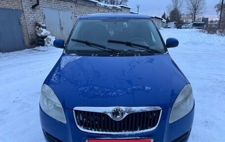 Skoda Fabia II, 2008 год, 380 000 рублей, 1 фотография