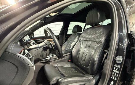 BMW 7 серия, 2022 год, 8 100 000 рублей, 19 фотография