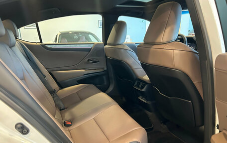 Lexus ES VII, 2025 год, 5 900 000 рублей, 29 фотография