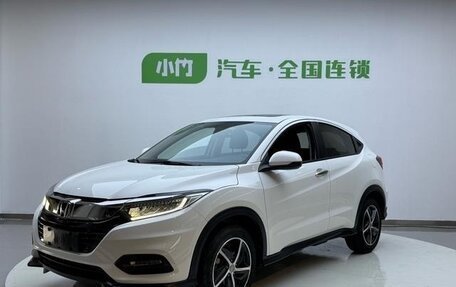 Honda Vezel, 2022 год, 1 620 000 рублей, 1 фотография