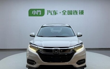 Honda Vezel, 2022 год, 1 620 000 рублей, 2 фотография