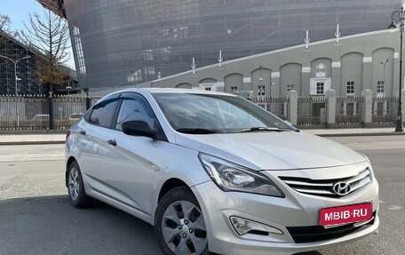 Hyundai Solaris II рестайлинг, 2014 год, 1 050 000 рублей, 1 фотография