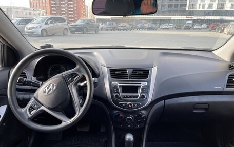 Hyundai Solaris II рестайлинг, 2014 год, 1 050 000 рублей, 5 фотография