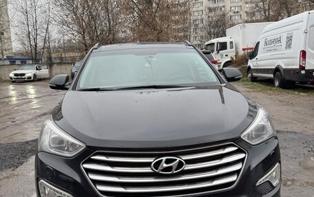 Hyundai Santa Fe III рестайлинг, 2013 год, 2 000 000 рублей, 1 фотография