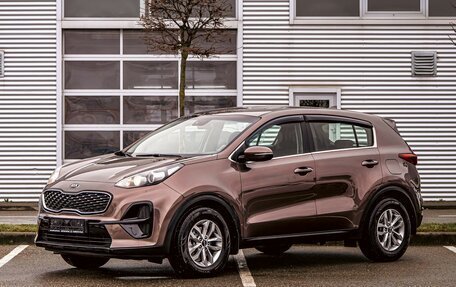 KIA Sportage IV рестайлинг, 2018 год, 1 695 000 рублей, 1 фотография