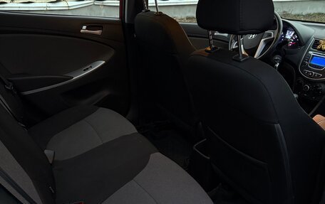 Hyundai Solaris II рестайлинг, 2014 год, 1 100 000 рублей, 9 фотография