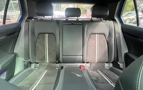 Volkswagen Golf VIII, 2021 год, 2 000 000 рублей, 18 фотография