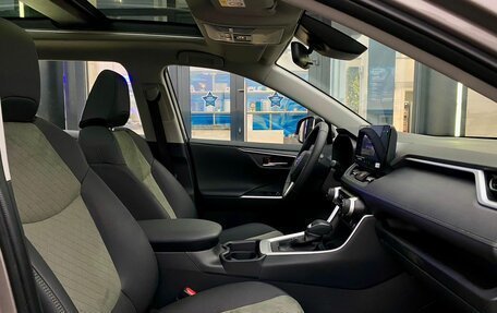 Toyota RAV4, 2025 год, 4 780 000 рублей, 27 фотография