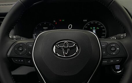 Toyota RAV4, 2025 год, 4 780 000 рублей, 31 фотография