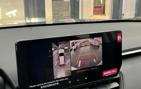 Toyota RAV4, 2025 год, 4 780 000 рублей, 33 фотография