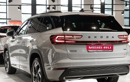 Skoda Kodiaq, 2025 год, 6 050 000 рублей, 9 фотография