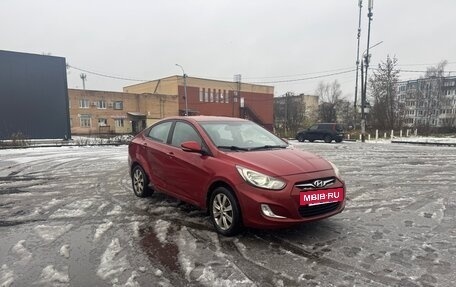 Hyundai Solaris II рестайлинг, 2011 год, 495 000 рублей, 2 фотография