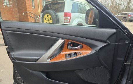 Toyota Camry, 2008 год, 1 050 000 рублей, 6 фотография