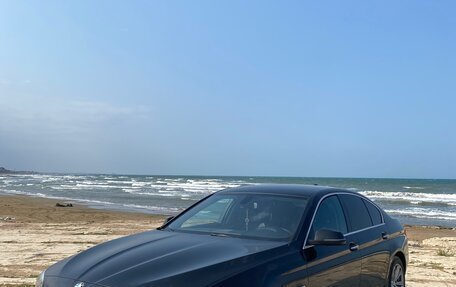 BMW 5 серия, 2015 год, 1 600 000 рублей, 3 фотография