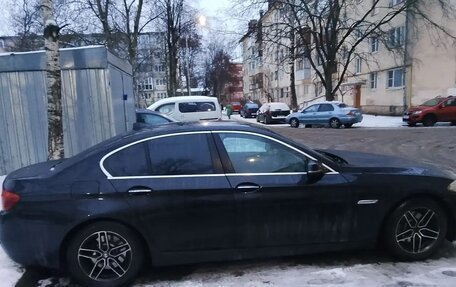 BMW 5 серия, 2015 год, 1 600 000 рублей, 11 фотография