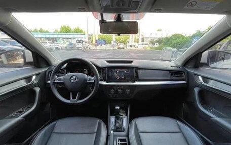 Skoda Kamiq I, 2022 год, 1 330 000 рублей, 6 фотография