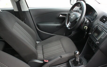 Volkswagen Polo VI (EU Market), 2017 год, 870 000 рублей, 14 фотография