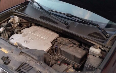 Toyota Highlander III, 2011 год, 2 200 000 рублей, 2 фотография