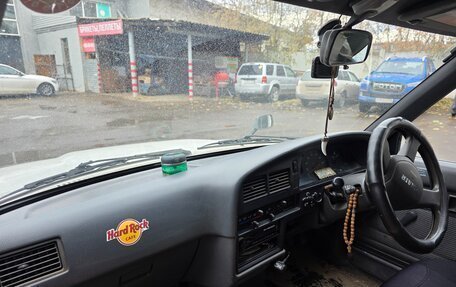 Toyota Hilux VI, 1991 год, 1 020 000 рублей, 4 фотография