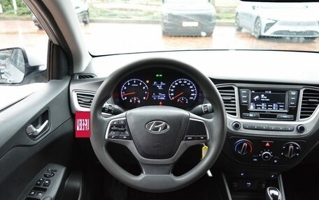 Hyundai Solaris II рестайлинг, 2020 год, 1 099 000 рублей, 19 фотография