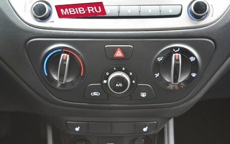 Hyundai Solaris II рестайлинг, 2020 год, 1 099 000 рублей, 23 фотография